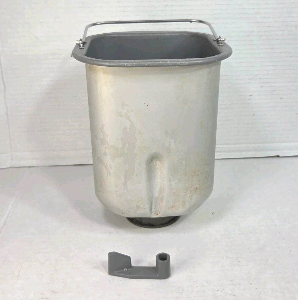 Hitachi HB-B101 Bread Machine Loaf Pan & Kneading Paddle HB-B102 HB-B201 HB-B301